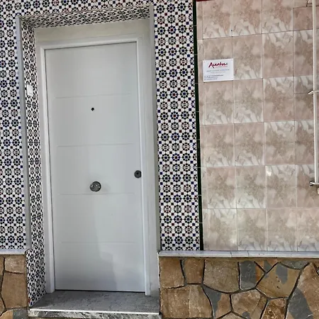 Holiday home Regimiento 2, Center, New, Quite, Breakfast Included, Parking On Request, Rg *