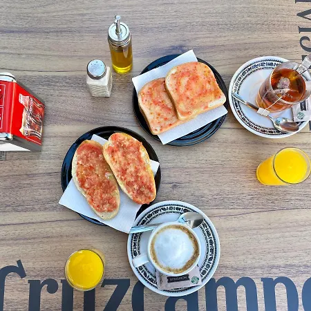 Regimiento 2, Center, New, Quite, Breakfast Included, Parking On Request, Rg Malaga
